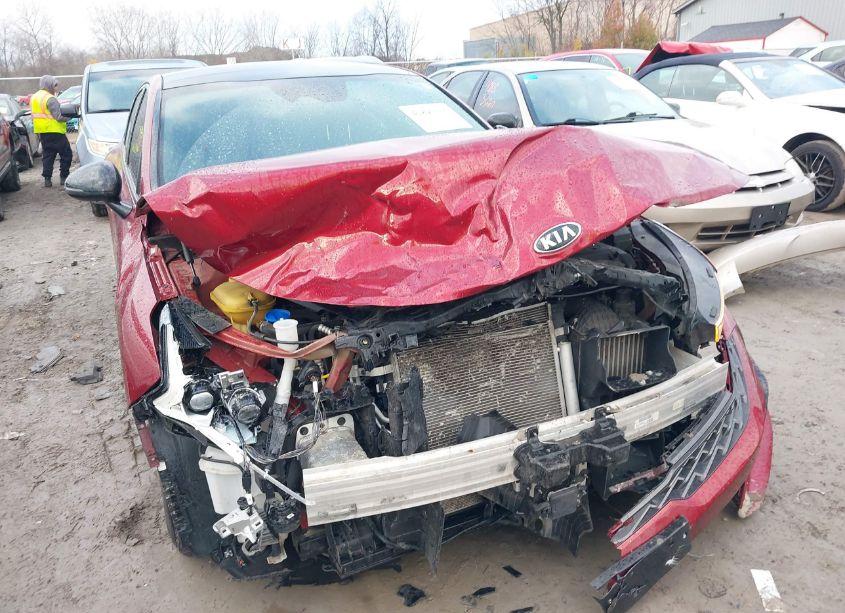 Photo 6 of 2021 Kia K5 GT-LINE (VIN 5XXG64J21MG061415)