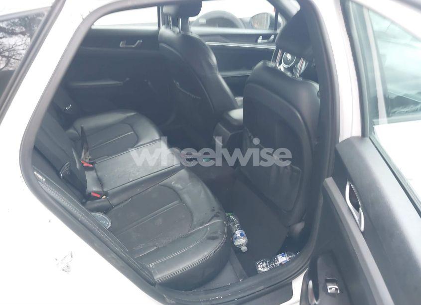 Photo 8 of 2021 Kia K5 GT-LINE (VIN 5XXG64J21MG074066)