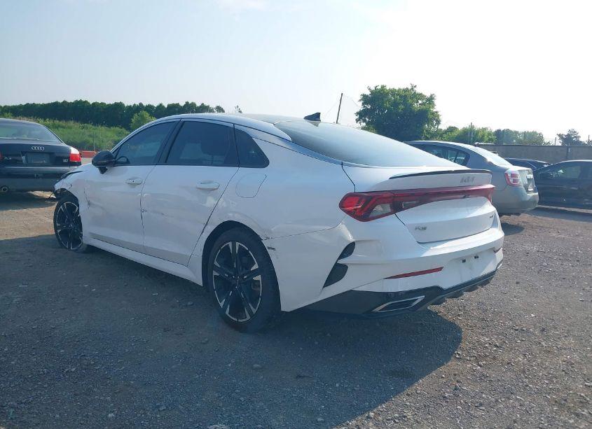 Photo 3 of 2022 Kia K5 GT-LINE (VIN 5XXG64J21NG101266)