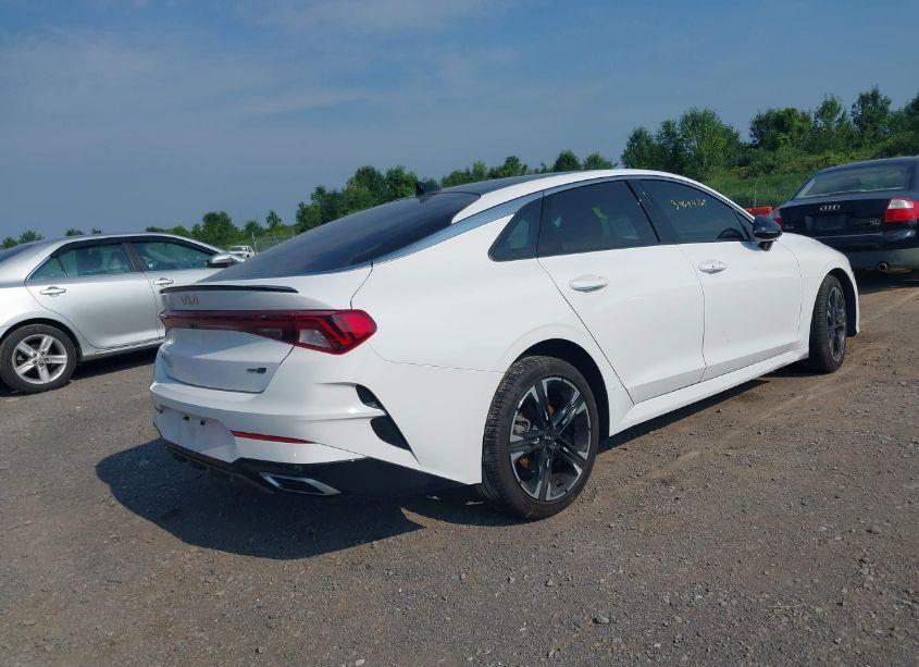 Photo 4 of 2022 Kia K5 GT-LINE (VIN 5XXG64J21NG101266)