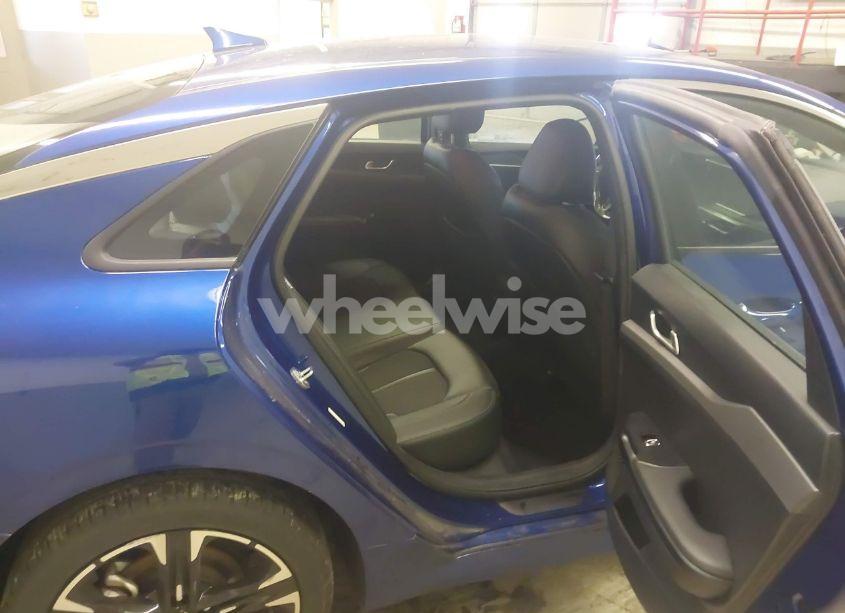 Photo 8 of 2022 Kia K5 GT-LINE (VIN 5XXG64J21NG128953)