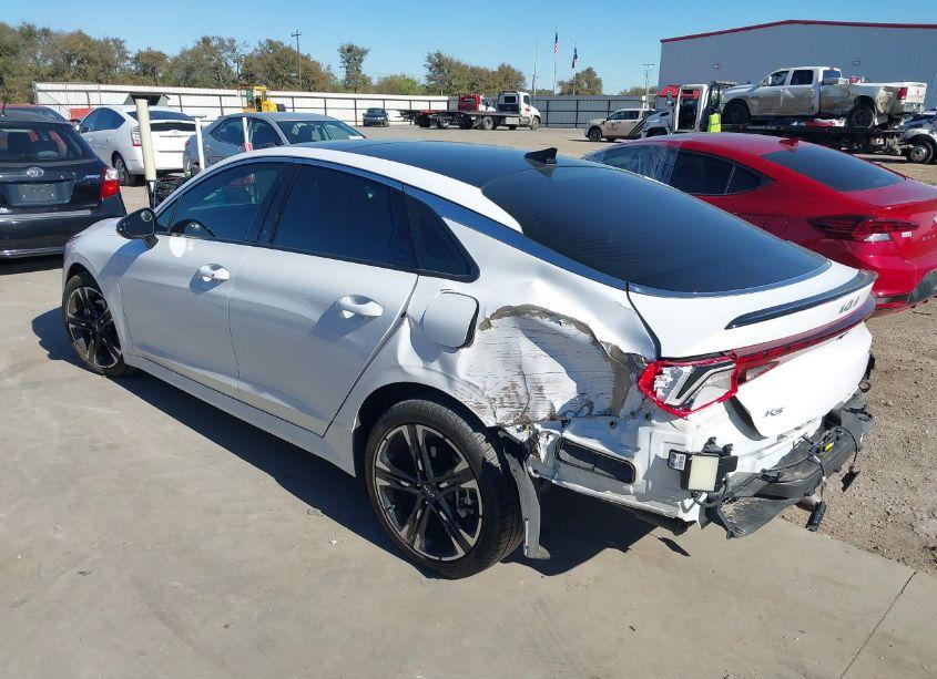 Photo 3 of 2022 Kia K5 GT-LINE (VIN 5XXG64J21NG131142)