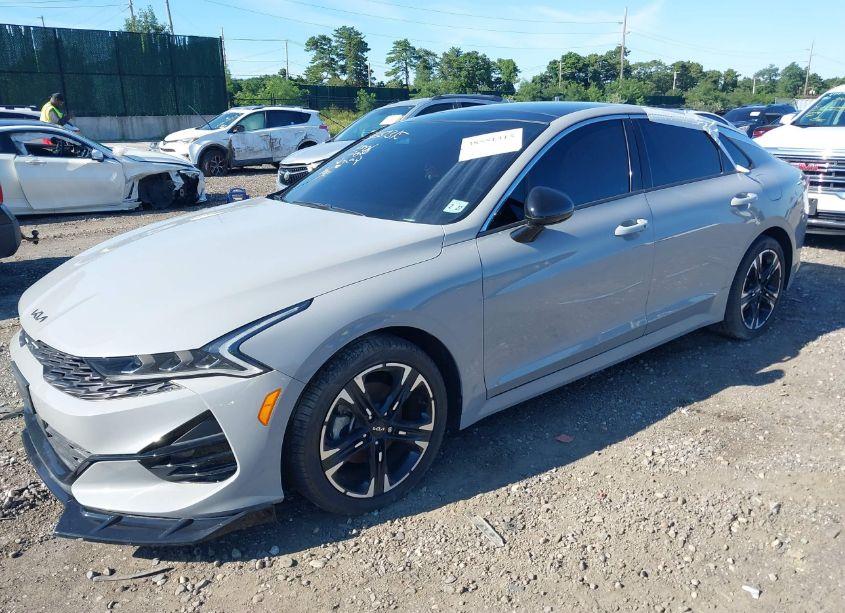 Photo 2 of 2022 Kia K5 GT-LINE (VIN 5XXG64J21NG135918)