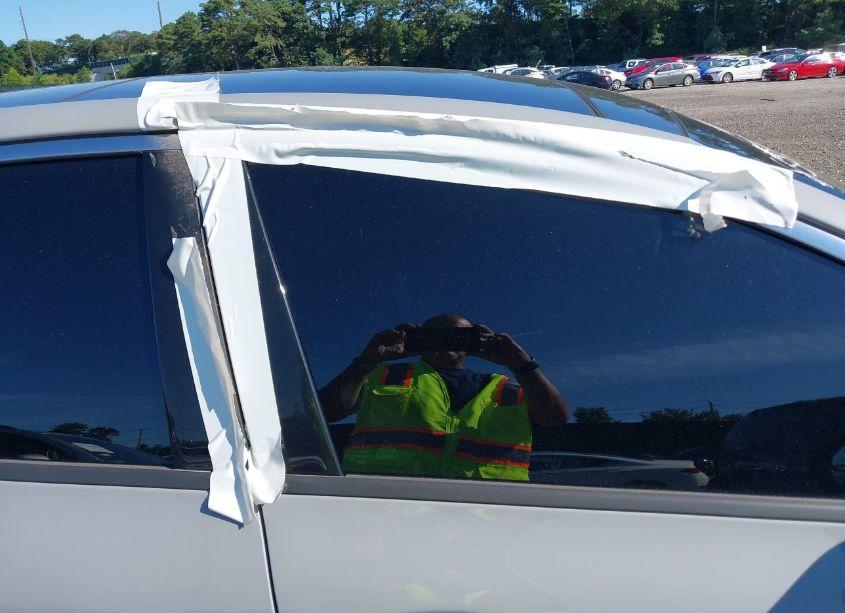 Photo 6 of 2022 Kia K5 GT-LINE (VIN 5XXG64J21NG135918)