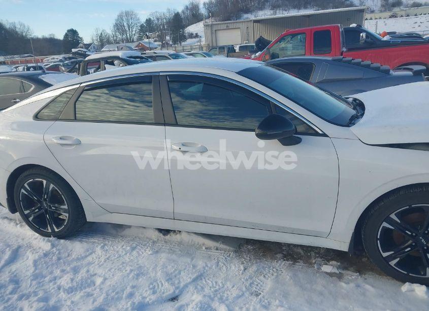 Photo 13 of 2022 Kia K5 GT-LINE (VIN 5XXG64J21NG151424)