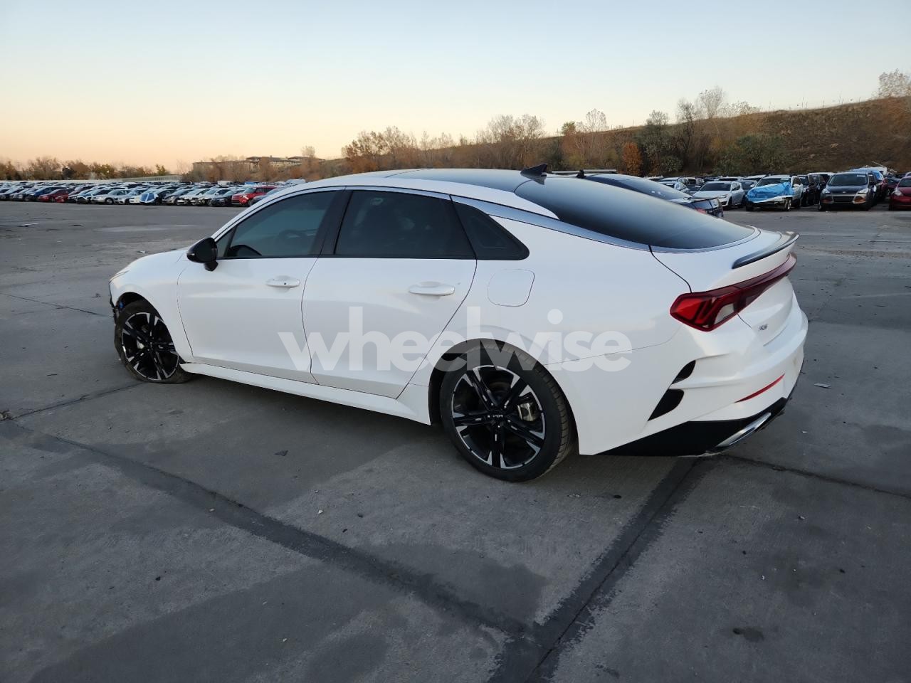 Photo 2 of 2022 KIA K5 GT LINE (VIN 5XXG64J22NG100403)