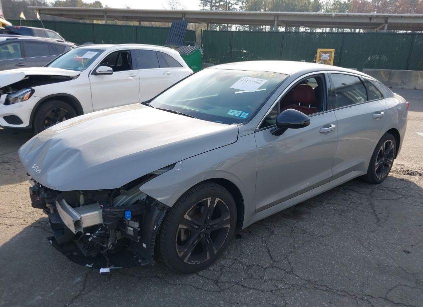 Photo 2 of 2022 Kia K5 GT-LINE (VIN 5XXG64J22NG123096)