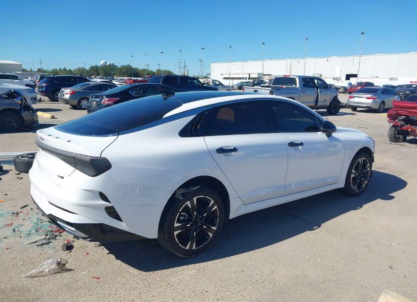 Photo 4 of 2022 Kia K5 GT-LINE (VIN 5XXG64J22NG124975)