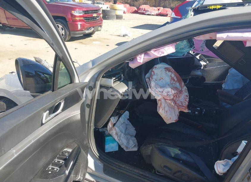 Photo 5 of 2023 Kia K5 GT-LINE (VIN 5XXG64J22PG177114)