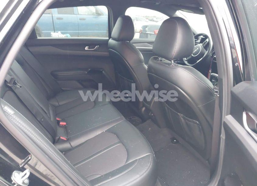 Photo 8 of 2023 Kia K5 GT-LINE (VIN 5XXG64J22PG226909)