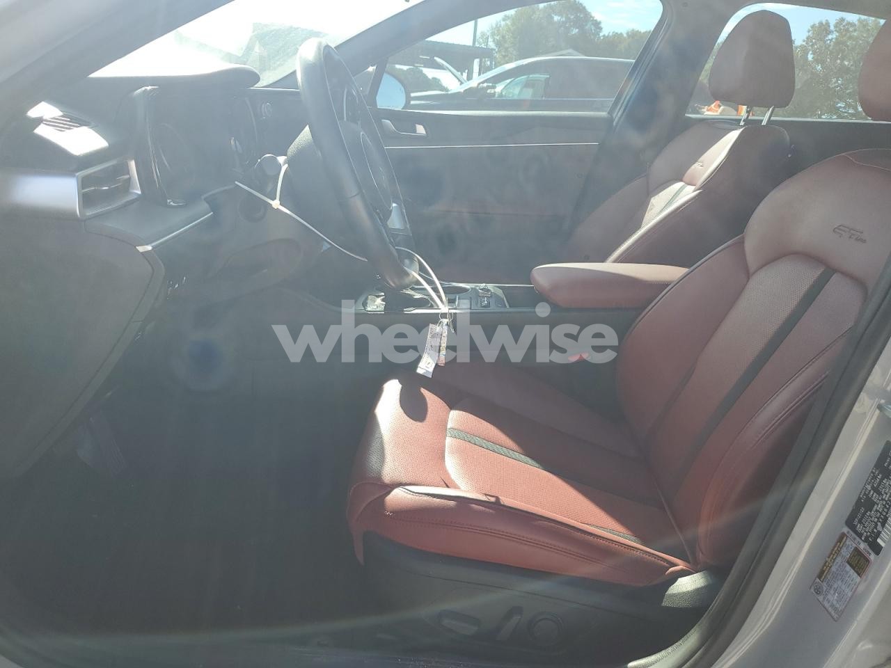 Photo 7 of 2024 KIA K5 GT LINE (VIN 5XXG64J22RG249108)