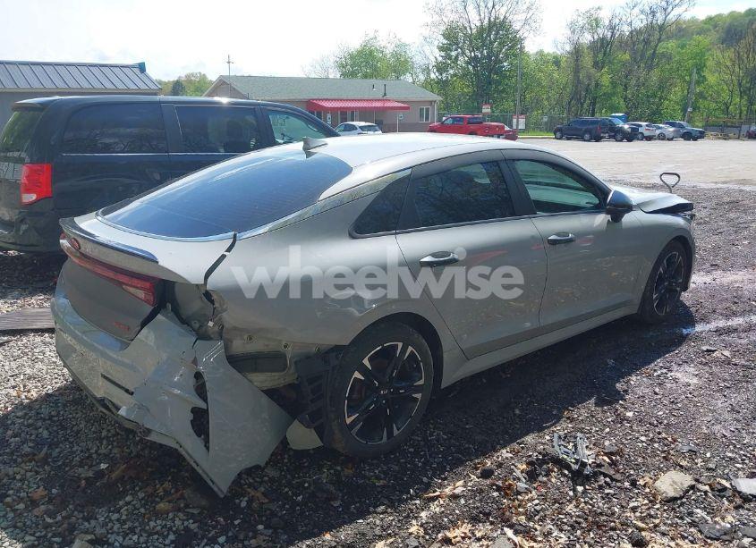 Photo 4 of 2021 Kia K5 GT-LINE (VIN 5XXG64J23MG019182)