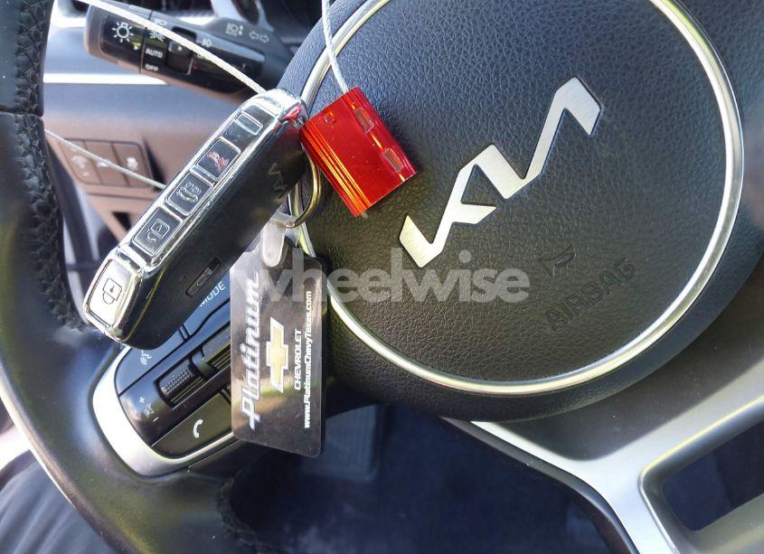 Photo 11 of 2022 Kia K5 GT-LINE (VIN 5XXG64J23NG102967)