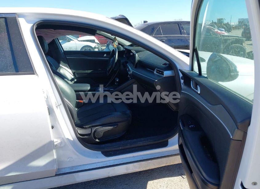 Photo 5 of 2022 Kia K5 GT-LINE (VIN 5XXG64J23NG102967)