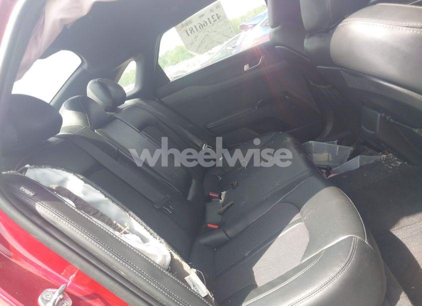 Photo 8 of 2022 Kia K5 GT-LINE (VIN 5XXG64J23NG104072)