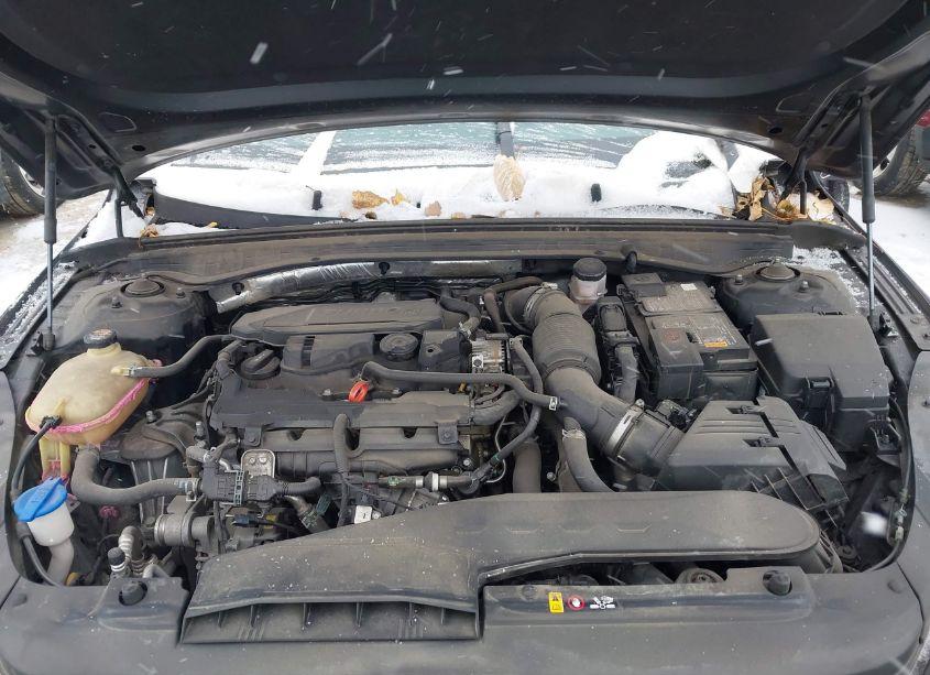 Photo 10 of 2022 Kia K5 GT-LINE (VIN 5XXG64J23NG112382)