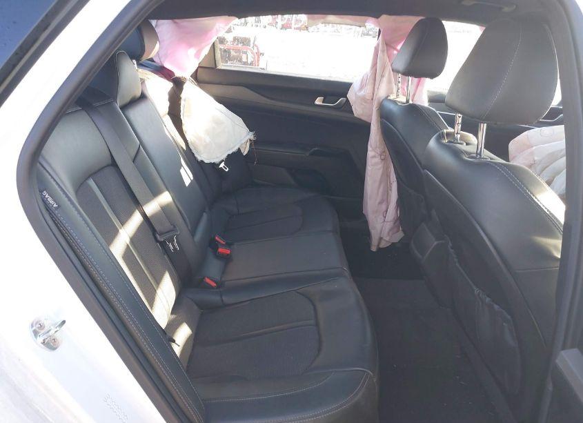 Photo 8 of 2022 Kia K5 GT-LINE (VIN 5XXG64J23NG137668)