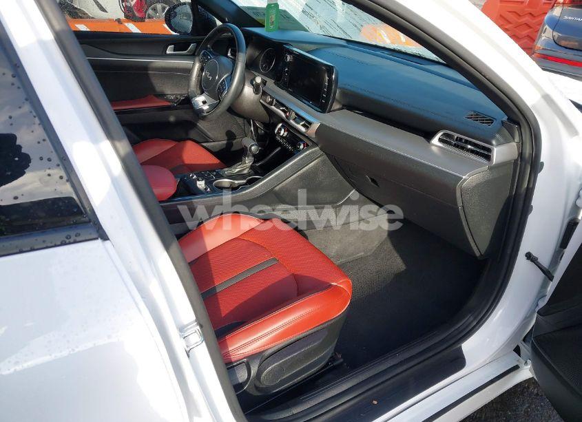 Photo 5 of 2024 Kia K5 GT-LINE (VIN 5XXG64J23RG238912)