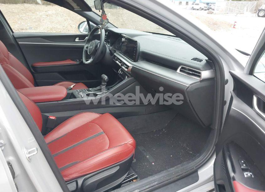 Photo 5 of 2024 Kia K5 GT-LINE (VIN 5XXG64J23RG253362)