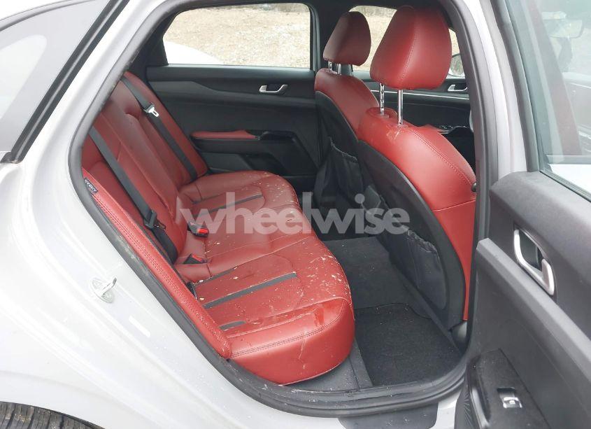 Photo 8 of 2024 Kia K5 GT-LINE (VIN 5XXG64J23RG253362)