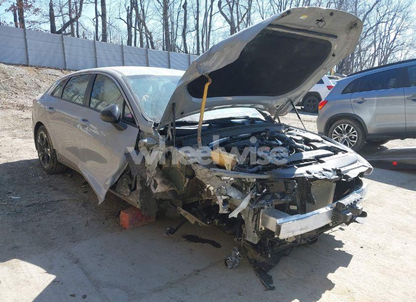 Photo 6 of 2024 Kia K5 GT-LINE (VIN 5XXG64J23RG264863)