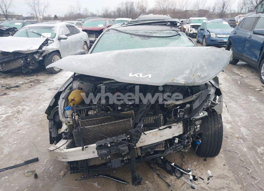 Photo 11 of 2022 Kia K5 GT-LINE (VIN 5XXG64J24NG124900)