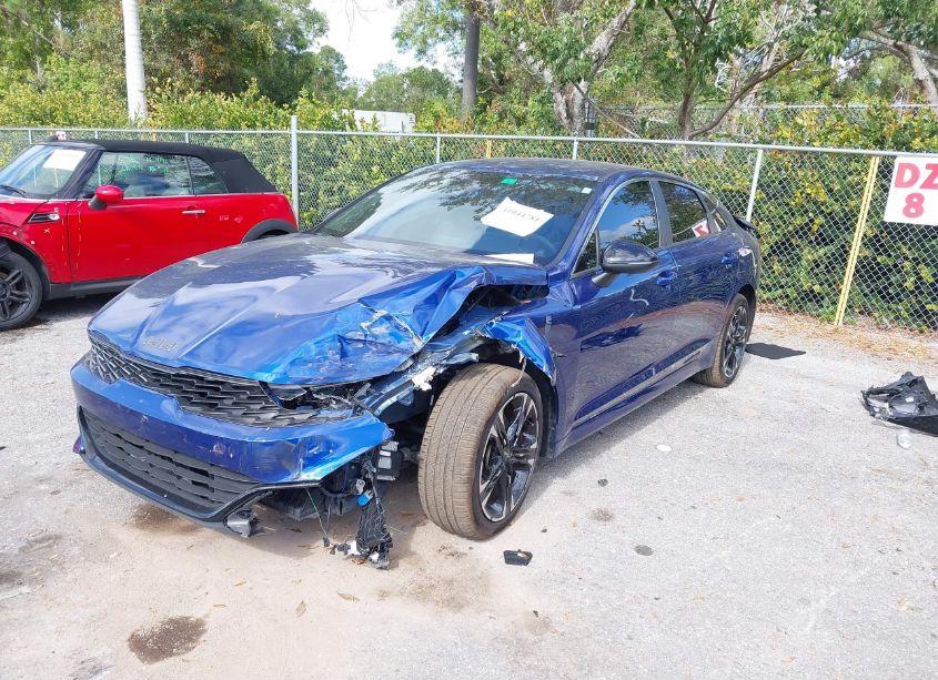 Photo 2 of 2022 Kia K5 GT-LINE (VIN 5XXG64J24NG140644)