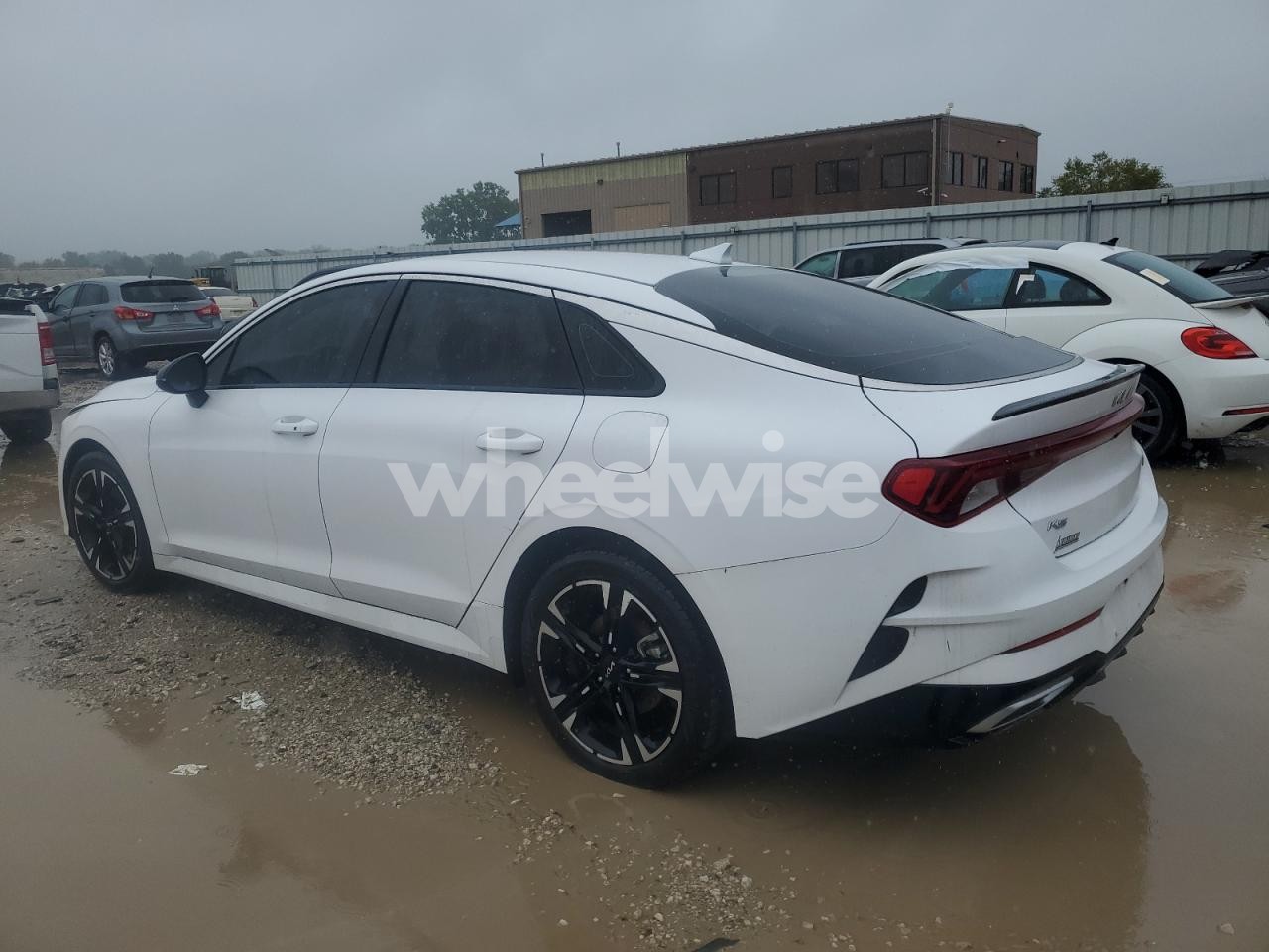 Photo 2 of 2022 KIA K5 GT LINE (VIN 5XXG64J24NG149697)