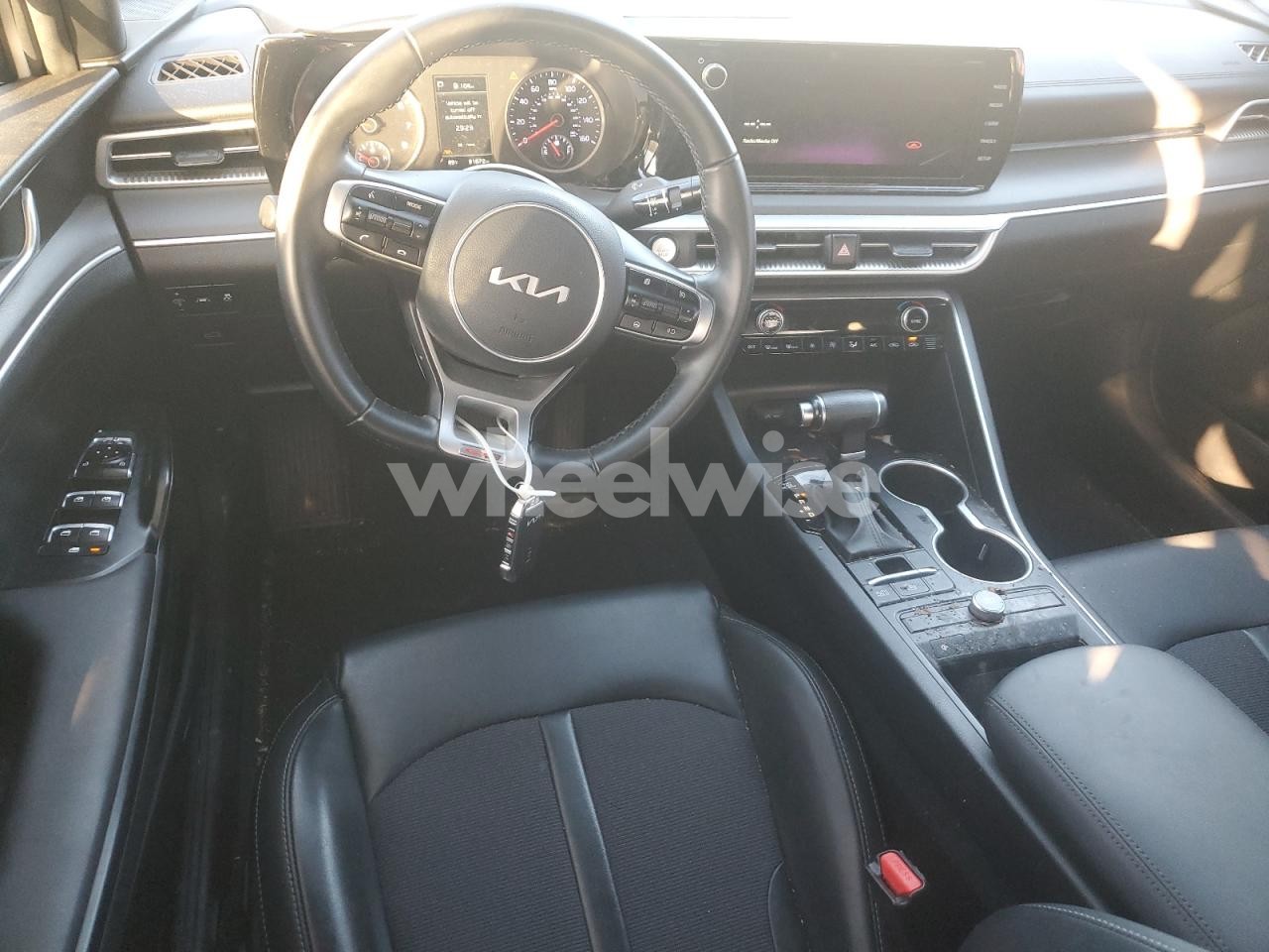 Photo 8 of 2022 KIA K5 GT LINE (VIN 5XXG64J24NG149697)