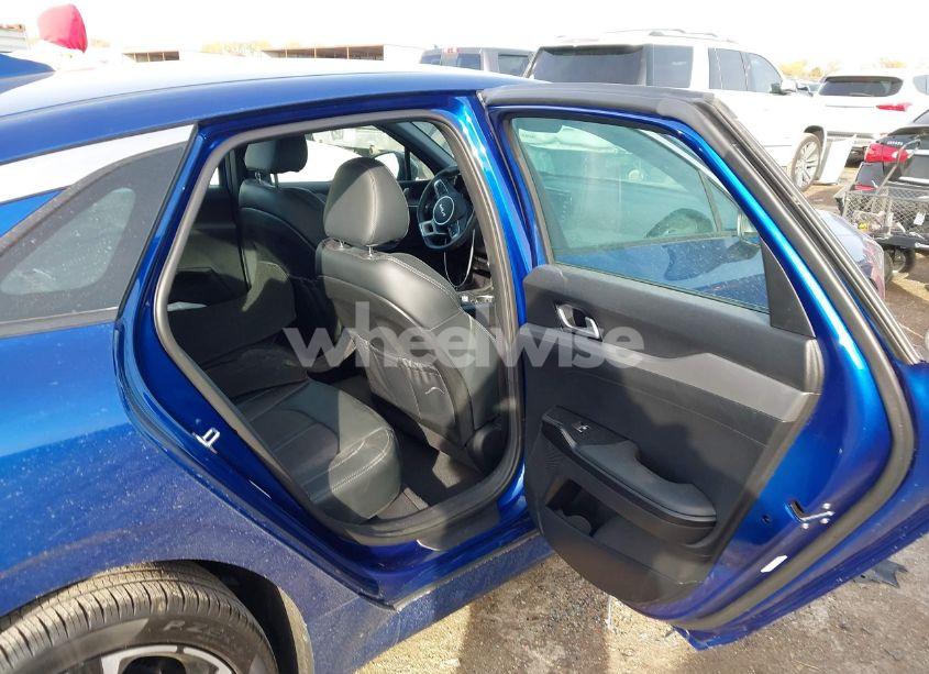 Photo 8 of 2024 Kia K5 GT-LINE (VIN 5XXG64J24RG247439)