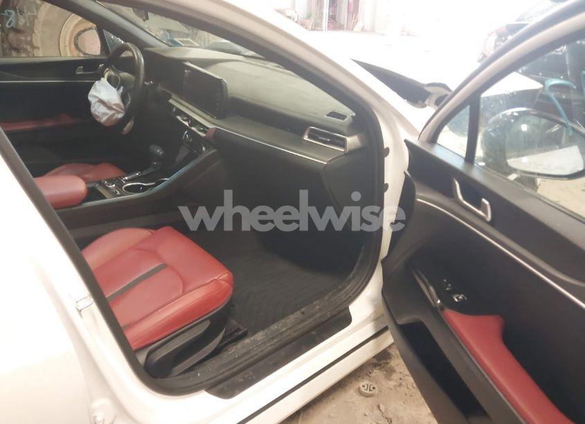 Photo 5 of 2024 Kia K5 GT-LINE (VIN 5XXG64J24RG251037)