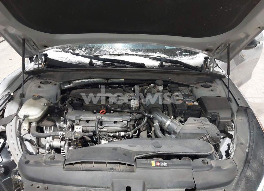 Photo 10 of 2021 Kia K5 GT-LINE (VIN 5XXG64J25MG018566)