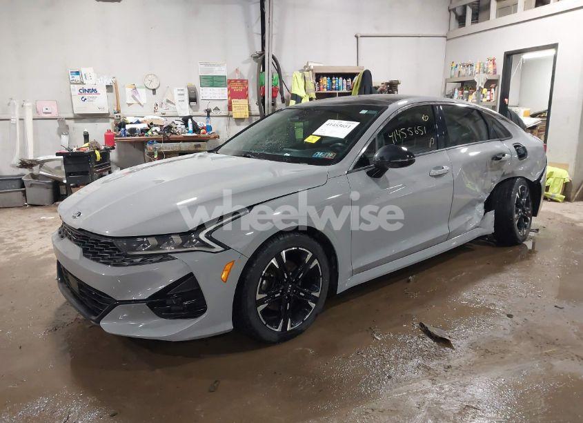 Photo 2 of 2021 Kia K5 GT-LINE (VIN 5XXG64J25MG056038)