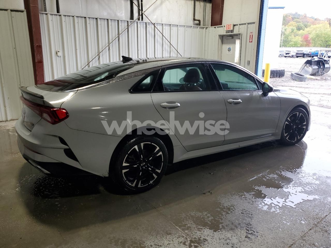 Photo 3 of 2021 KIA K5 GT LINE (VIN 5XXG64J25MG069422)