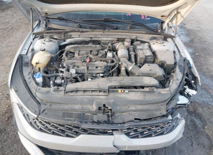 Photo 10 of 2022 Kia K5 GT-LINE (VIN 5XXG64J25NG098324)