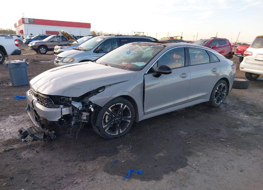 Photo 2 of 2022 Kia K5 GT-LINE (VIN 5XXG64J25NG098324)