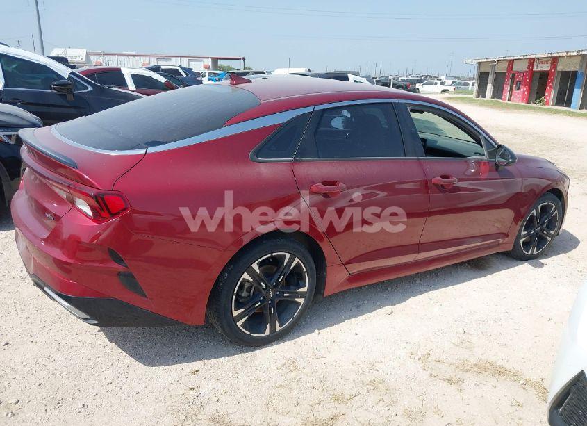 Photo 13 of 2022 Kia K5 GT-LINE (VIN 5XXG64J25NG140300)