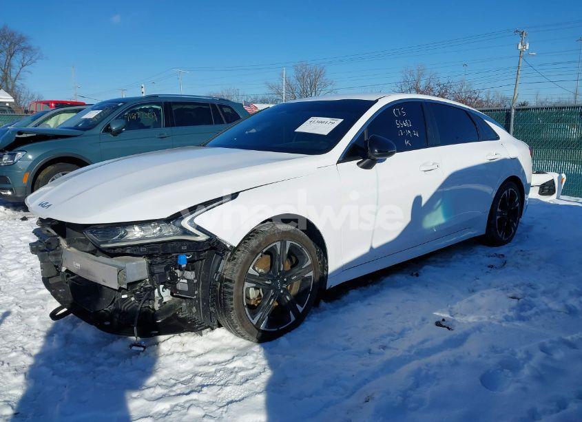 Photo 2 of 2022 Kia K5 GT-LINE (VIN 5XXG64J25NG166184)