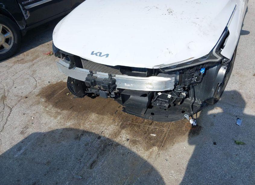 Photo 6 of 2023 Kia K5 GT-LINE (VIN 5XXG64J25PG192934)