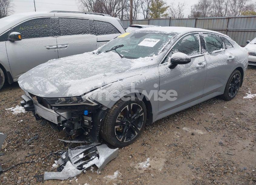 Photo 2 of 2023 Kia K5 GT-LINE (VIN 5XXG64J25PG220540)