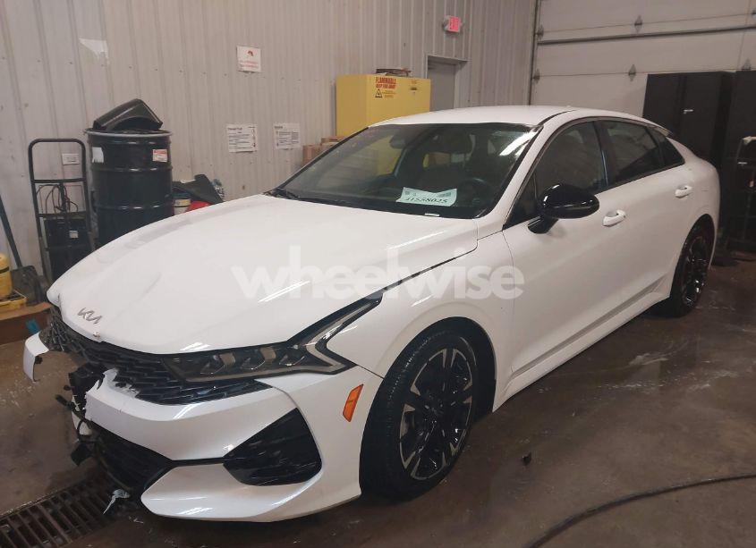 Photo 2 of 2024 Kia K5 GT-LINE (VIN 5XXG64J25RG228527)