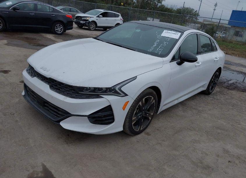 Photo 2 of 2024 Kia K5 GT-LINE (VIN 5XXG64J25RG237745)