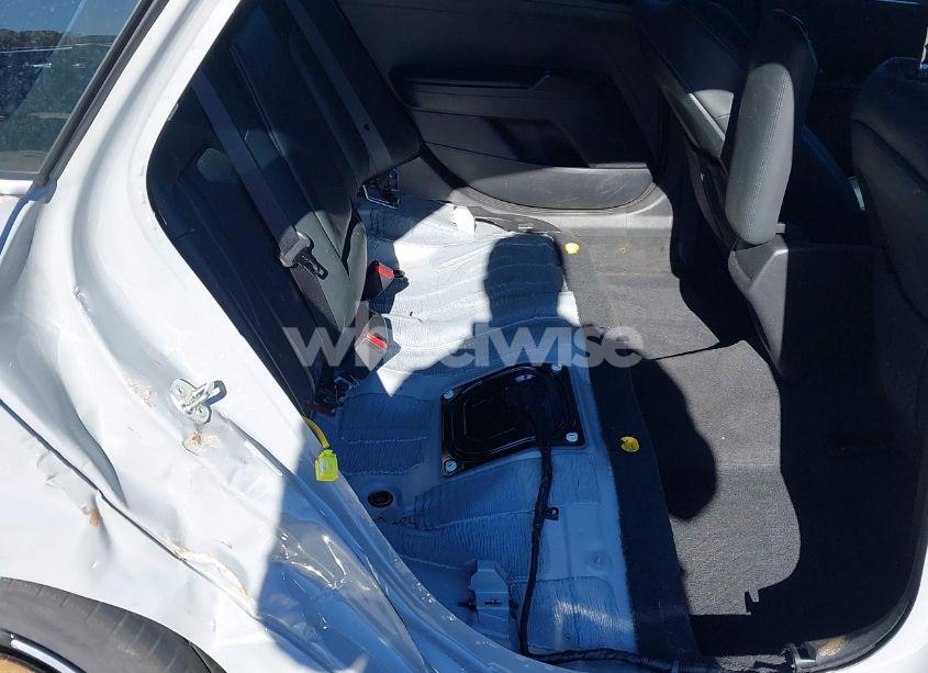 Photo 8 of 2024 Kia K5 GT-LINE (VIN 5XXG64J25RG254819)