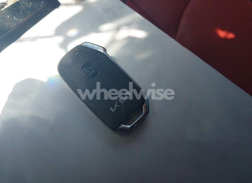 Photo 11 of 2024 Kia K5 GT-LINE (VIN 5XXG64J25RG262497)