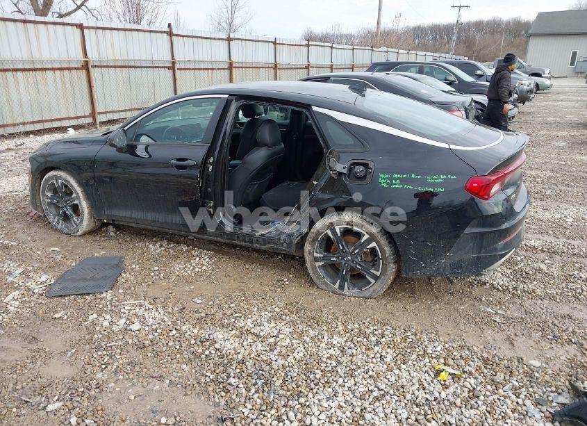 Photo 3 of 2021 Kia K5 GT-LINE (VIN 5XXG64J26MG052385)