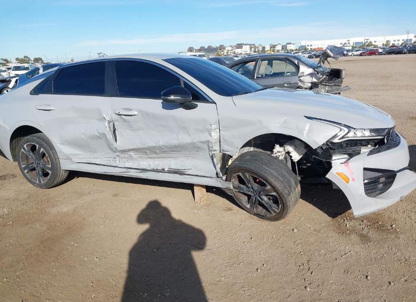 Photo 6 of 2022 Kia K5 GT-LINE (VIN 5XXG64J26NG107824)