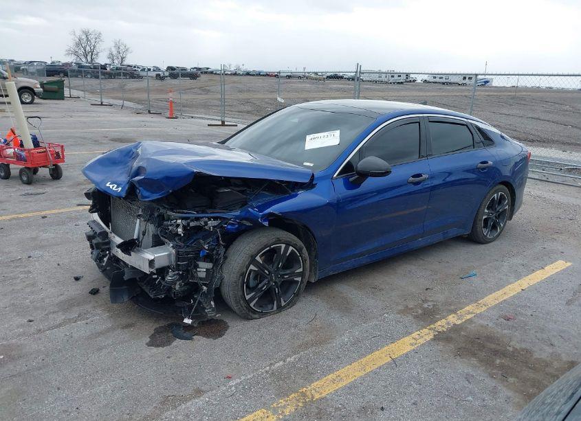 Photo 2 of 2022 Kia K5 GT-LINE (VIN 5XXG64J26NG116362)