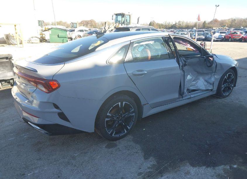 Photo 4 of 2022 Kia K5 GT-LINE (VIN 5XXG64J26NG124915)