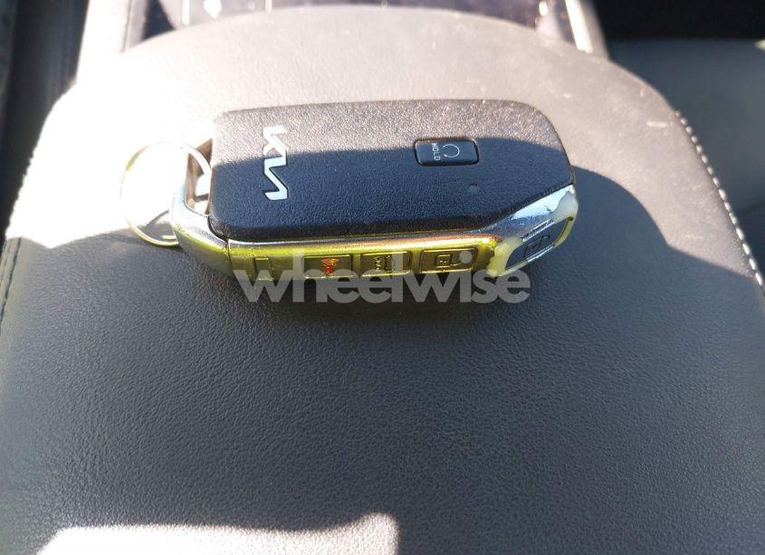 Photo 11 of 2022 Kia K5 GT-LINE (VIN 5XXG64J27NG082917)