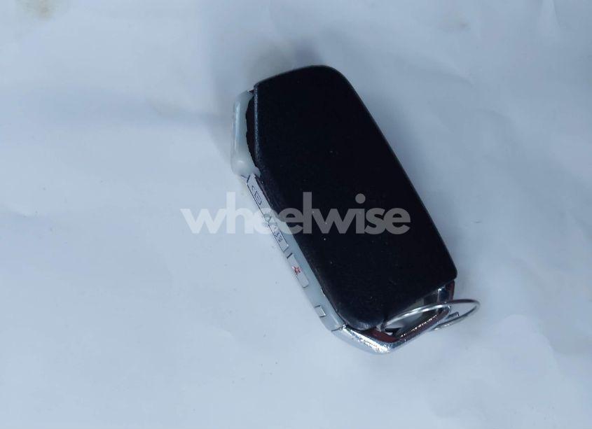 Photo 11 of 2022 Kia K5 GT-LINE (VIN 5XXG64J27NG109923)